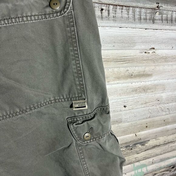 Vintage Levi’s Silver Tab Shorts - Picture 4 of 7